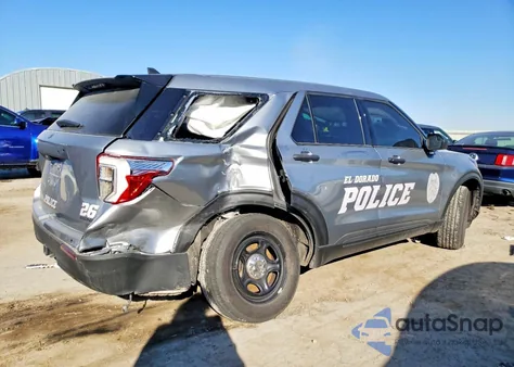 2024 Ford Explorer Police Interceptor z USA, uszkodzony, nr VIN 1FM5K8AB2RGA51126